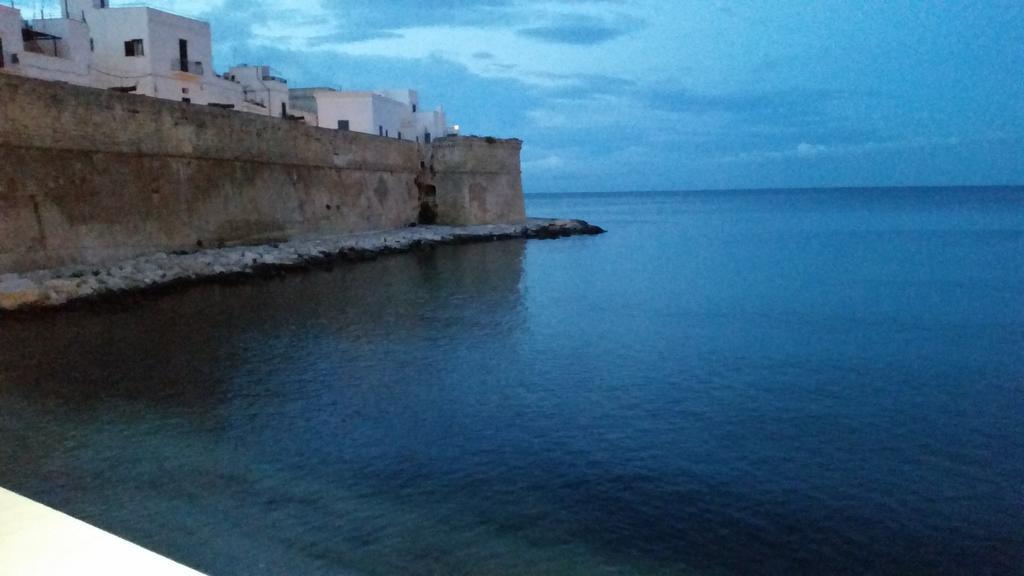 Affittacamere La Cattedrale مونوبولي الغرفة الصورة